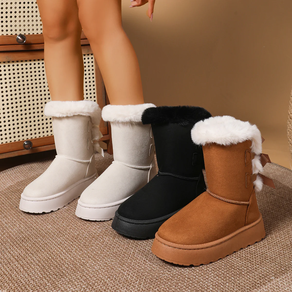 Women’s CozyBow Short Snow Boots – Fleece-Lined Warmth & Anti-Slip Platform